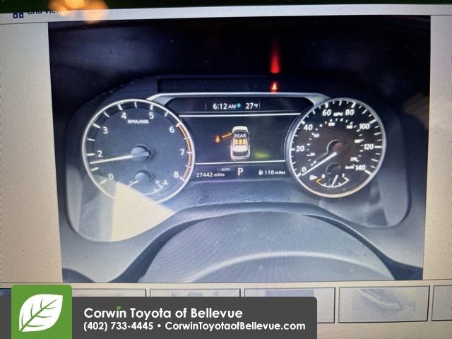 Used 2023 Nissan Rogue SV w/ SV Premium B Package image 3