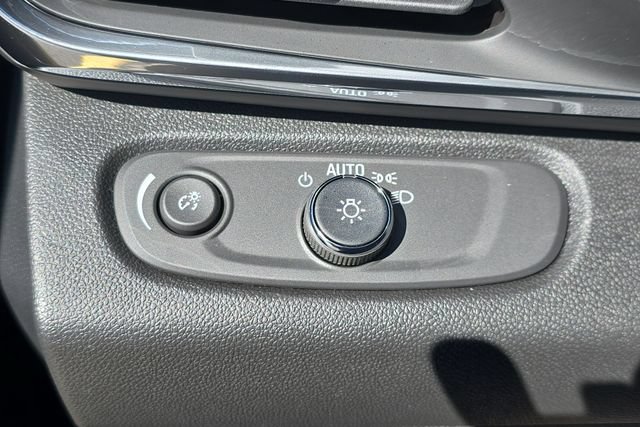 New 2026 Buick Envista Sport Touring w/ Convenience I Package FWD image 17
