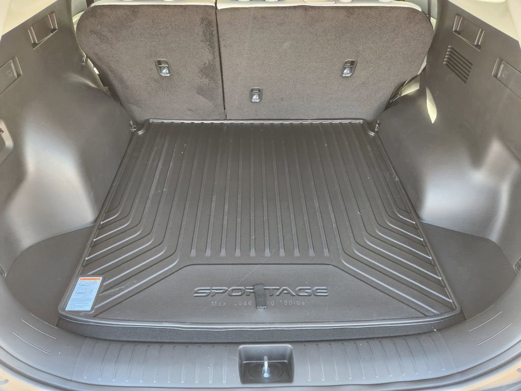 New 2026 Kia Sportage EX image 21