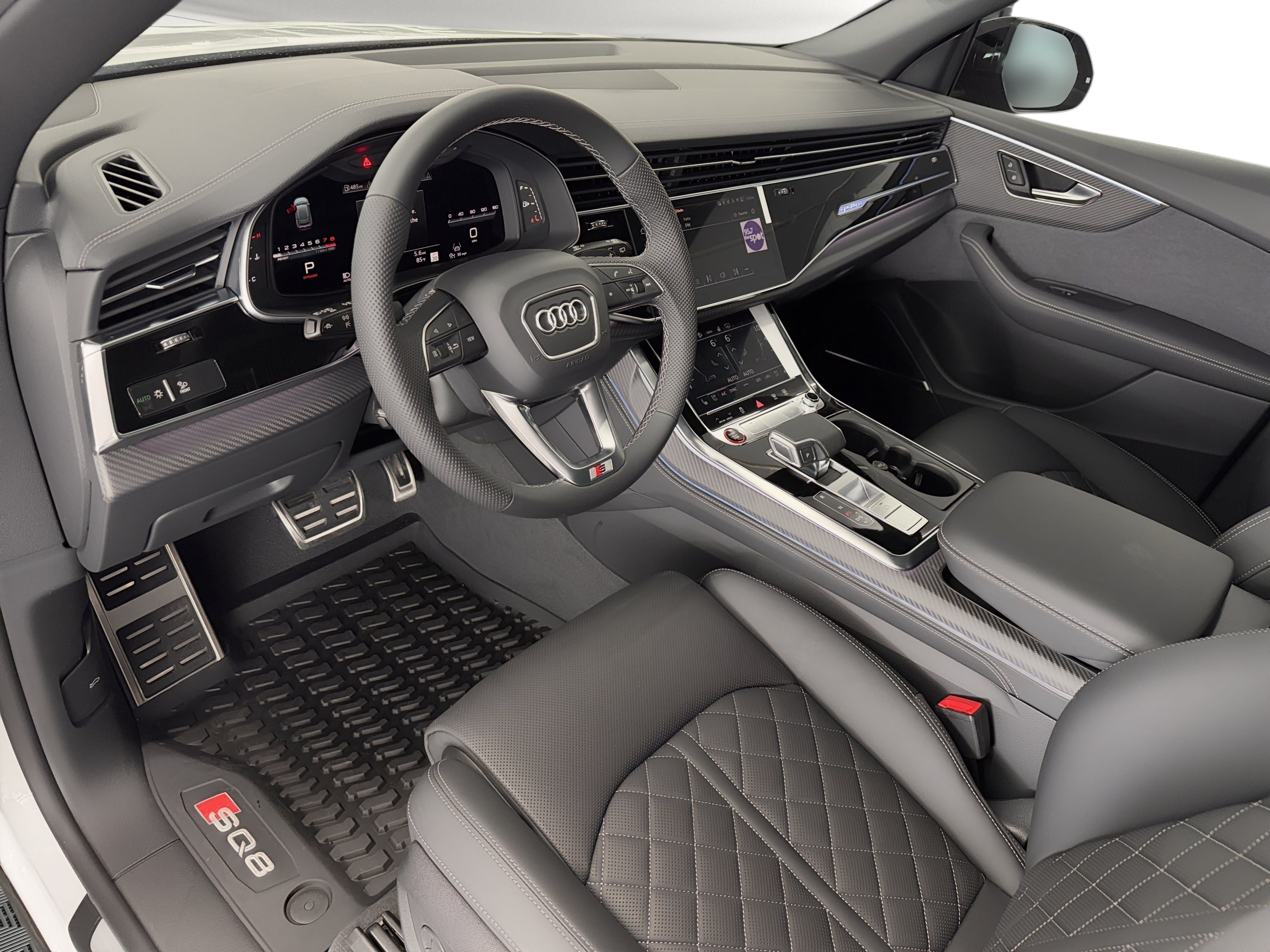 New 2026 Audi SQ8 Premium Plus AWD/4WD image 4
