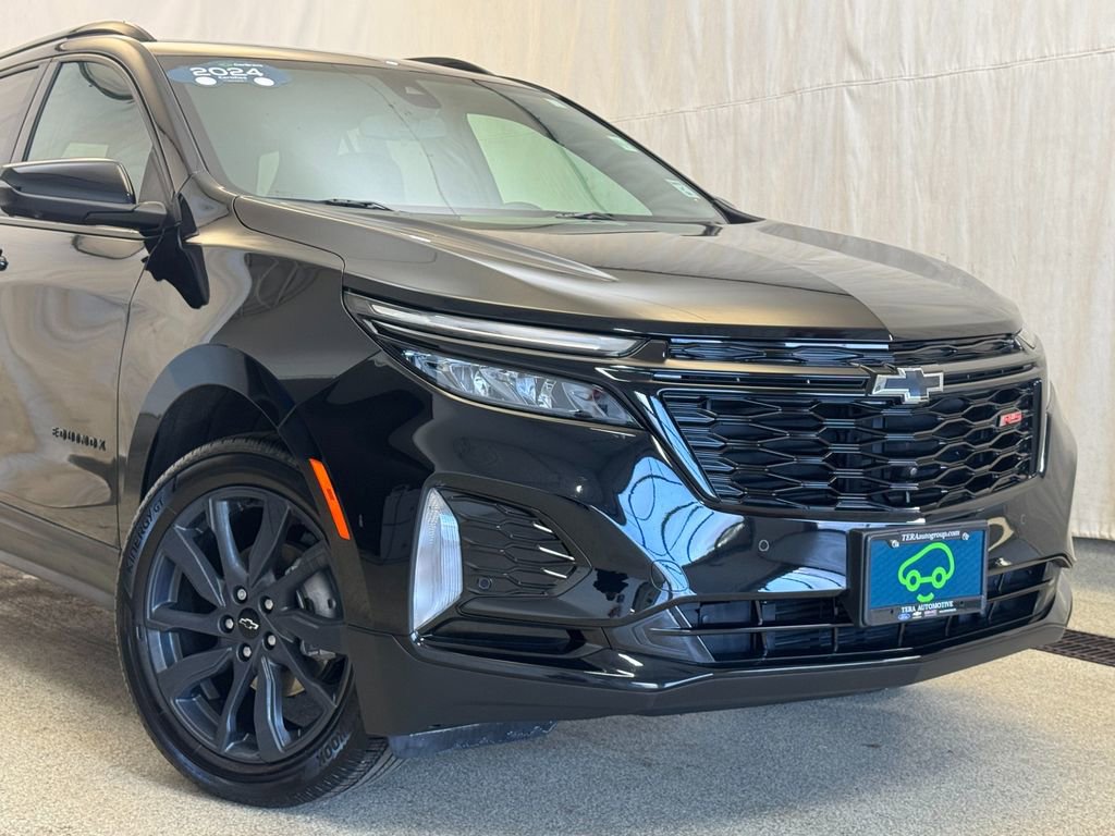 Certified 2024 Chevrolet Equinox RS image 2