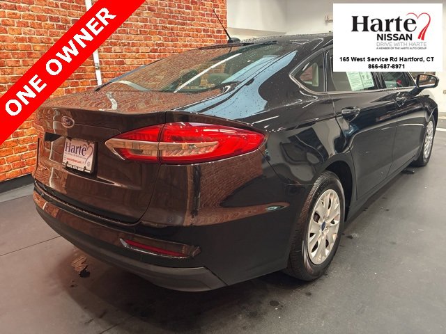 Used 2019 Ford Fusion S image 5