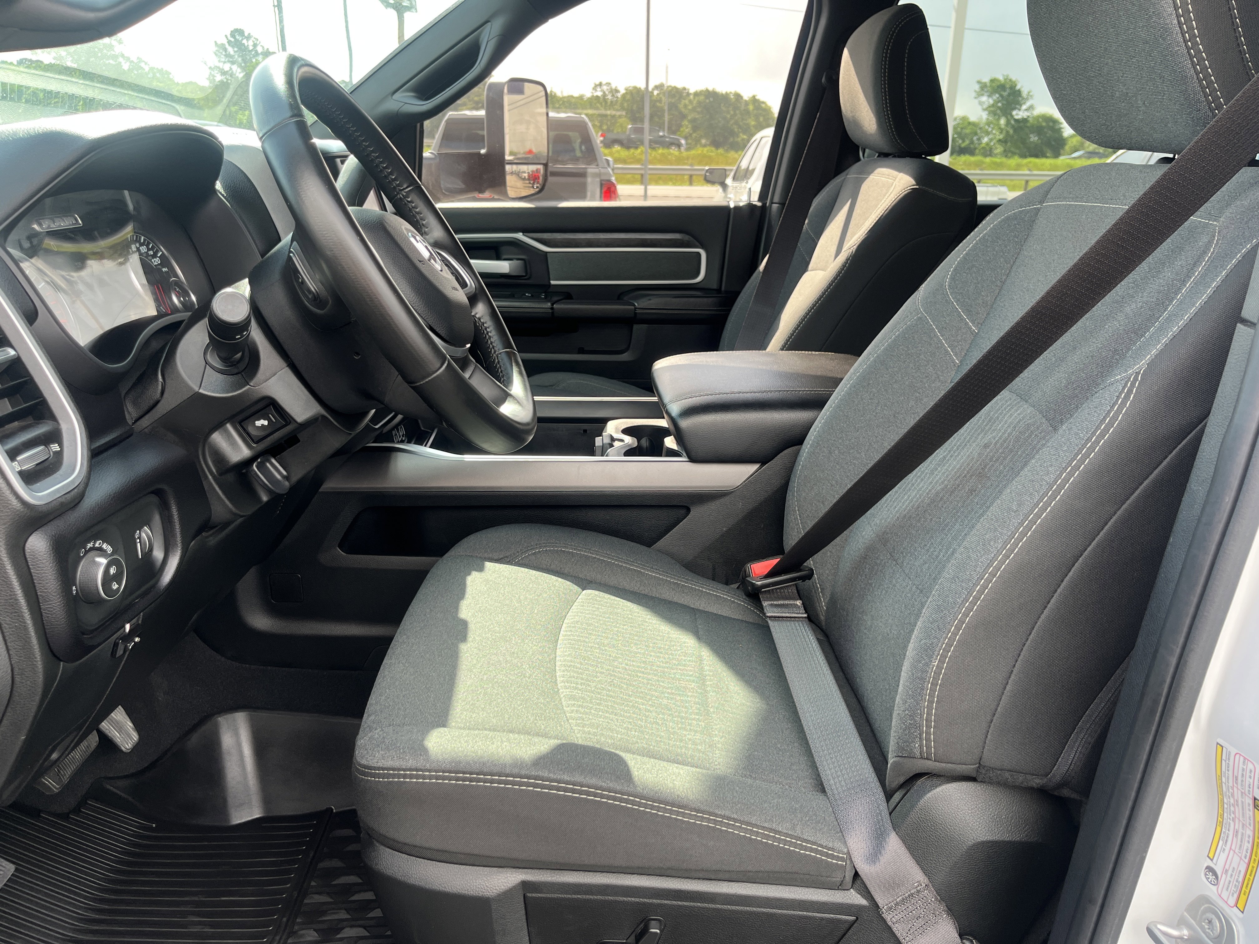 Used 2022 RAM 2500 Lone Star w/ Night Edition image 15