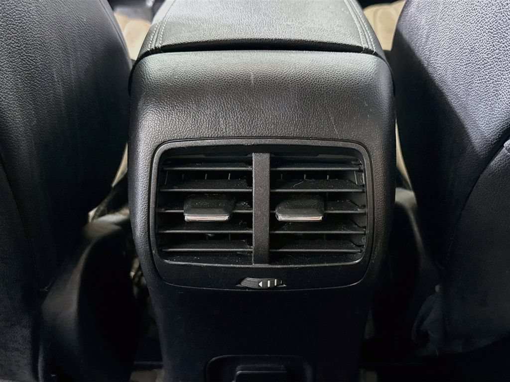 Used 2020 Ford Escape Titanium AWD/4WD image 26