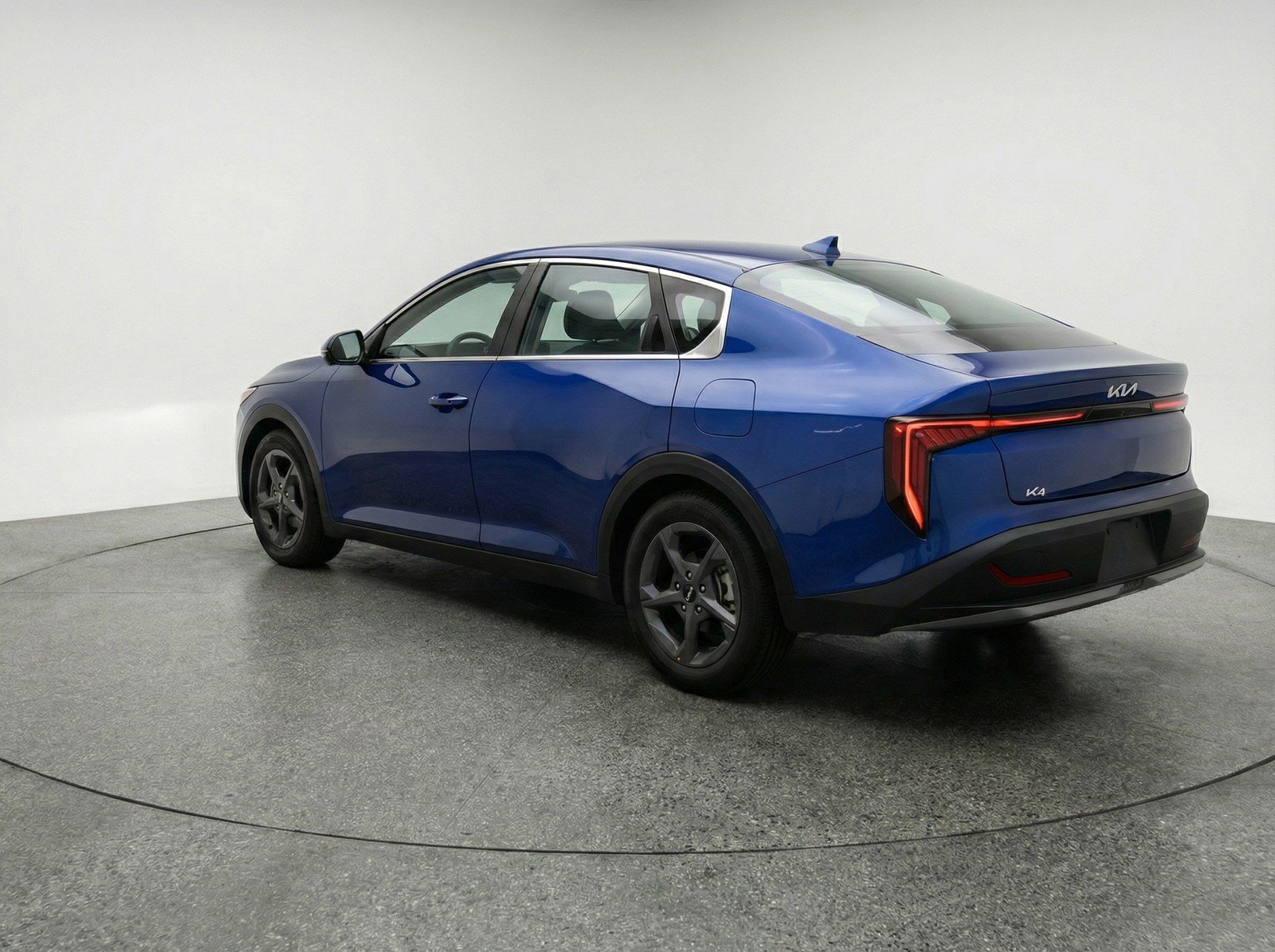 Used 2025 Kia K4 LXS image 6