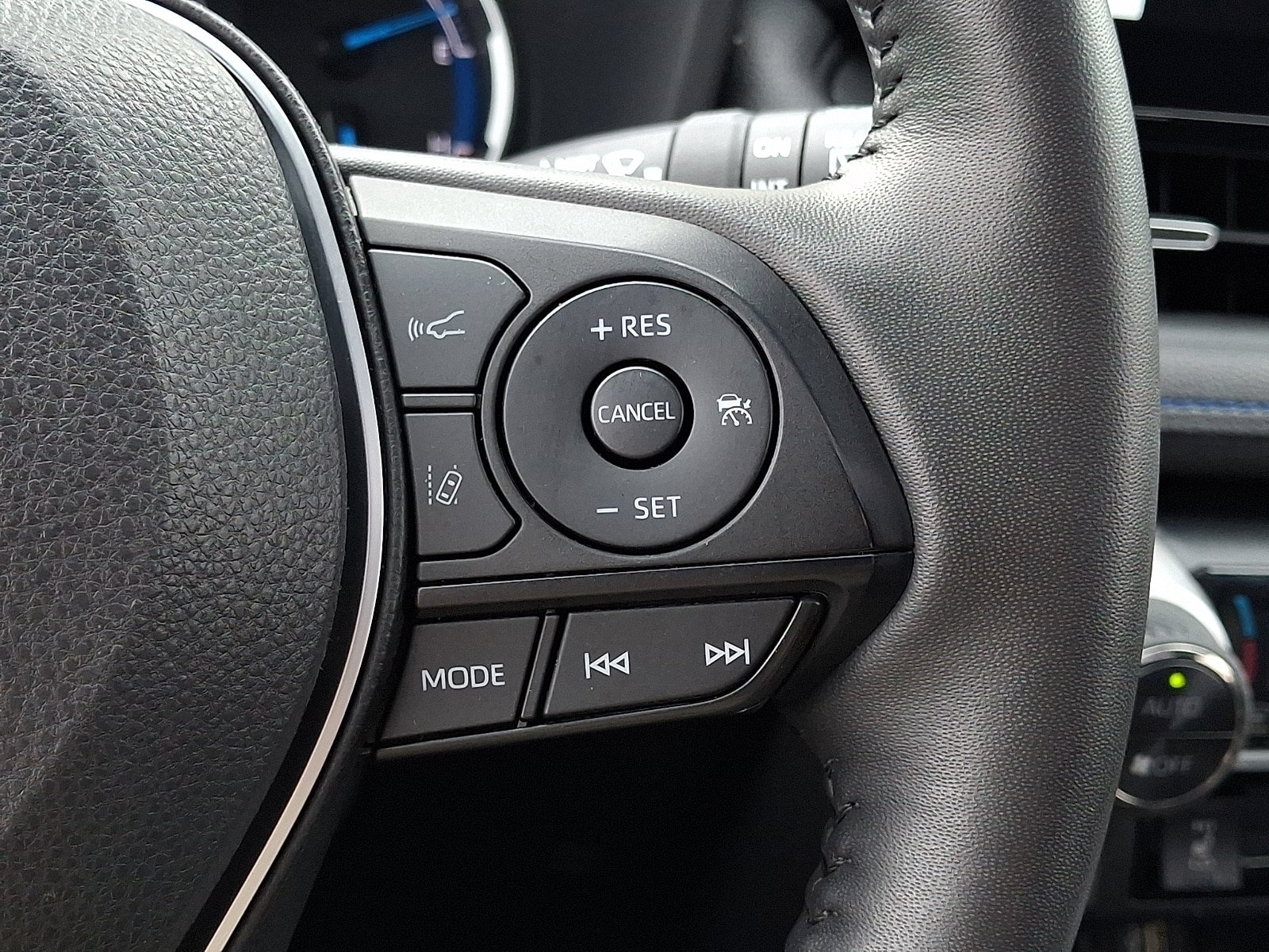 Used 2023 Toyota RAV4 XSE w/ XSE Grade Weather Package AWD/4WD image 24