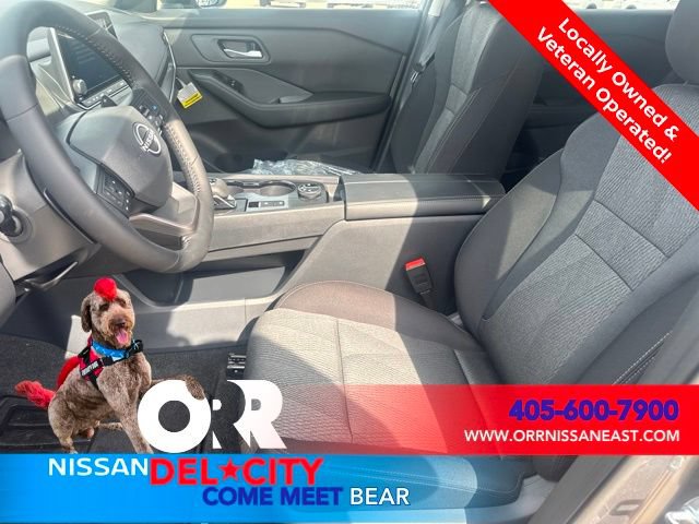 New 2026 Nissan Rogue SV AWD/4WD image 14