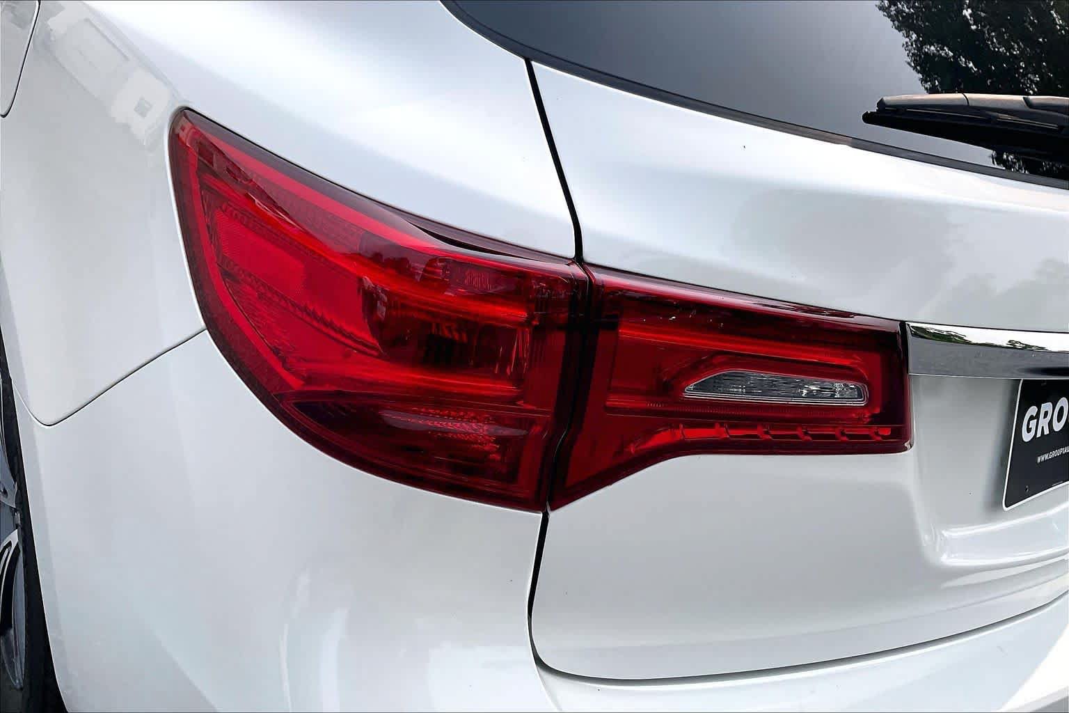 Used 2018 Acura MDX SH-AWD image 29