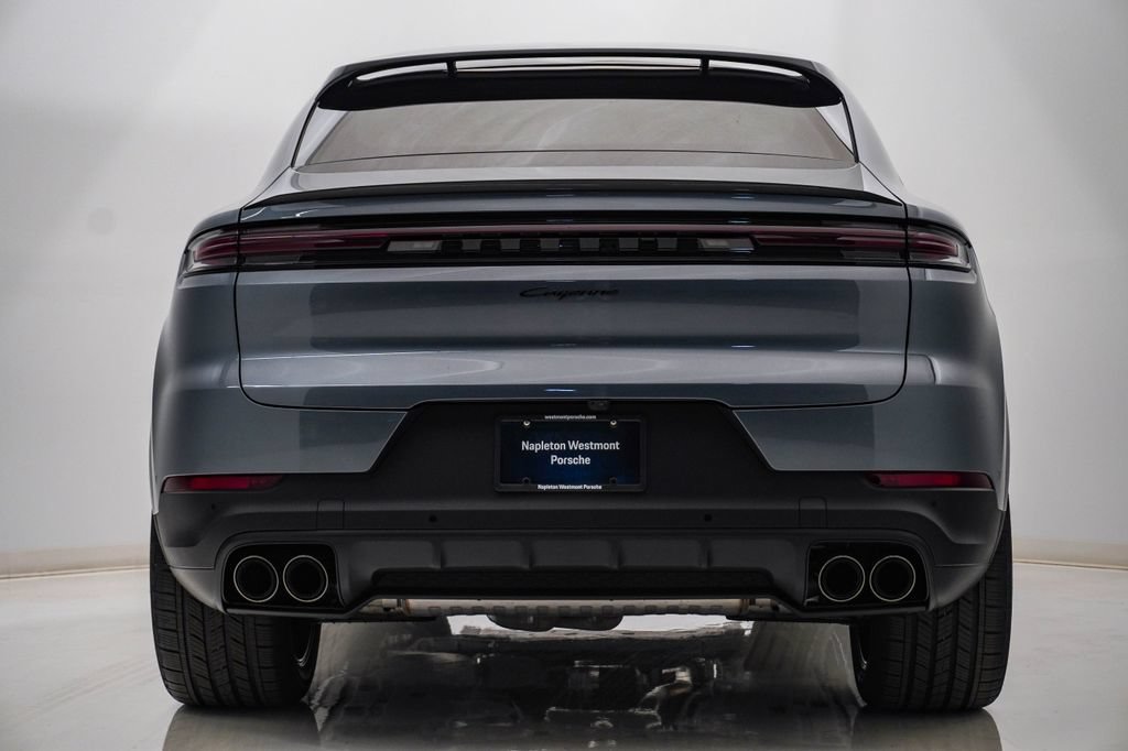 New 2026 Porsche Cayenne Coupe AWD/4WD image 10
