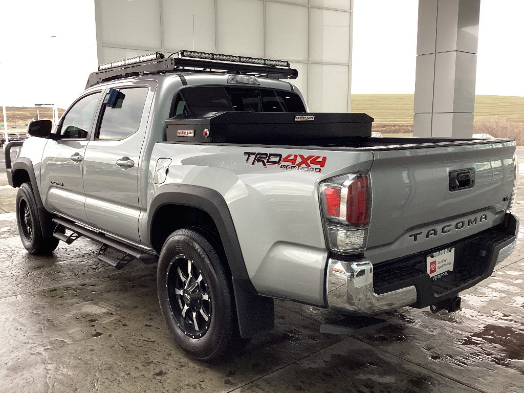 Certified 2023 Toyota Tacoma TRD Off-Road w/ Black Out Package (TMS) image 6