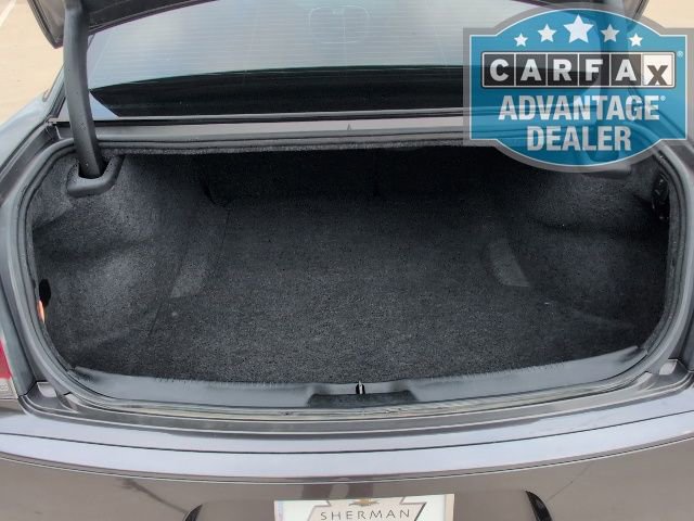 Used 2023 Chrysler 300 Touring w/ Sport Appearance Package RWD image 10