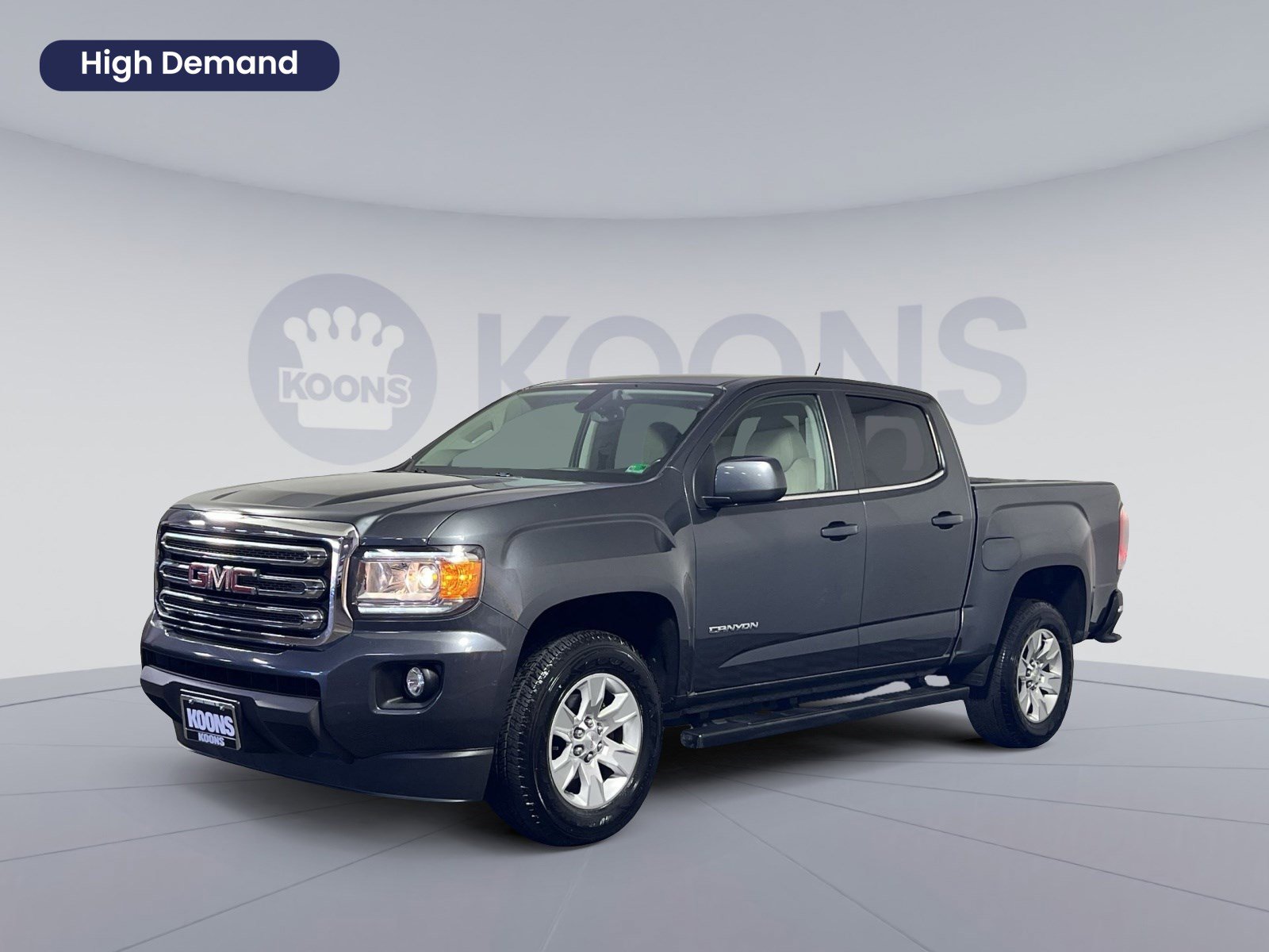 Used 2016 GMC Canyon SLE w/ SLE Convenience Package image 1