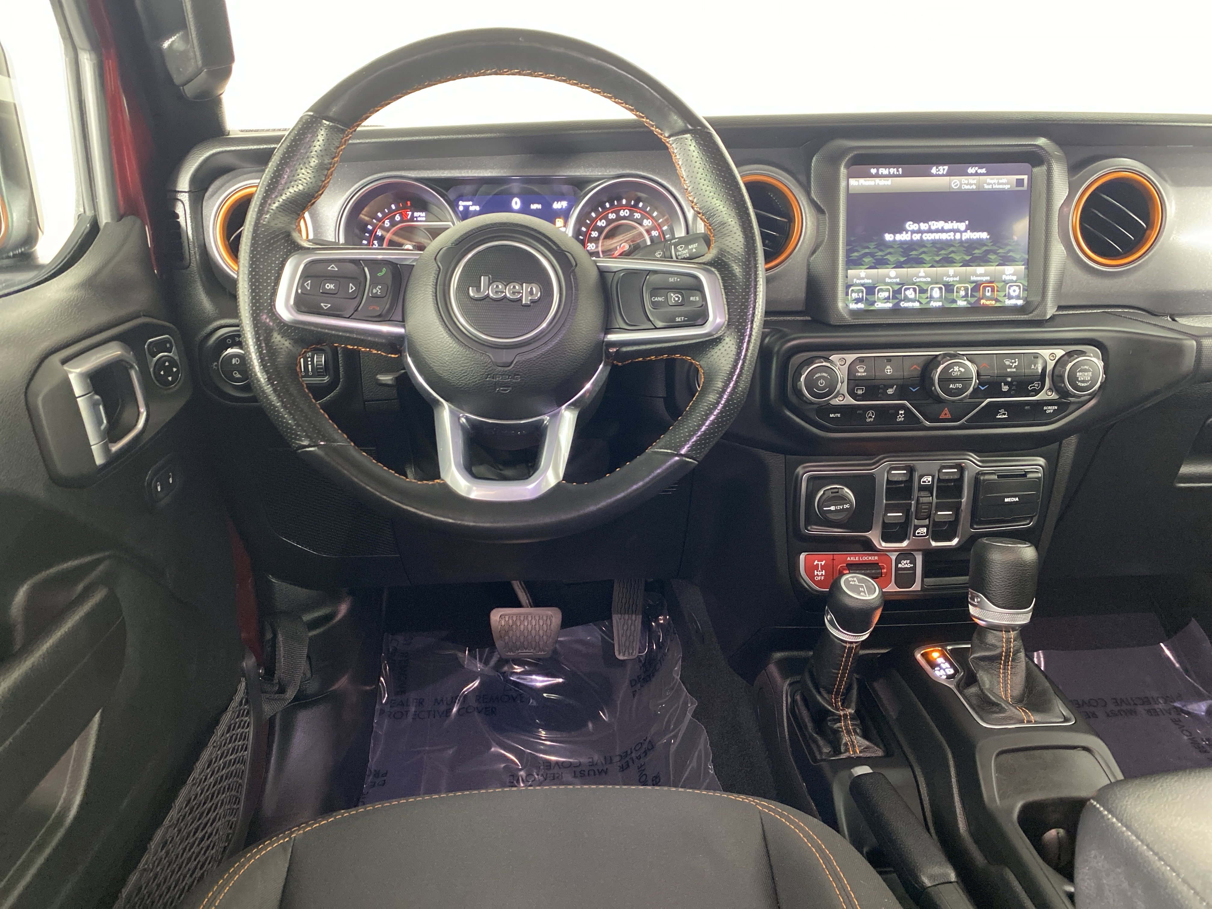 Used 2022 Jeep Gladiator Mojave w/ Cold Weather Group AWD/4WD image 35