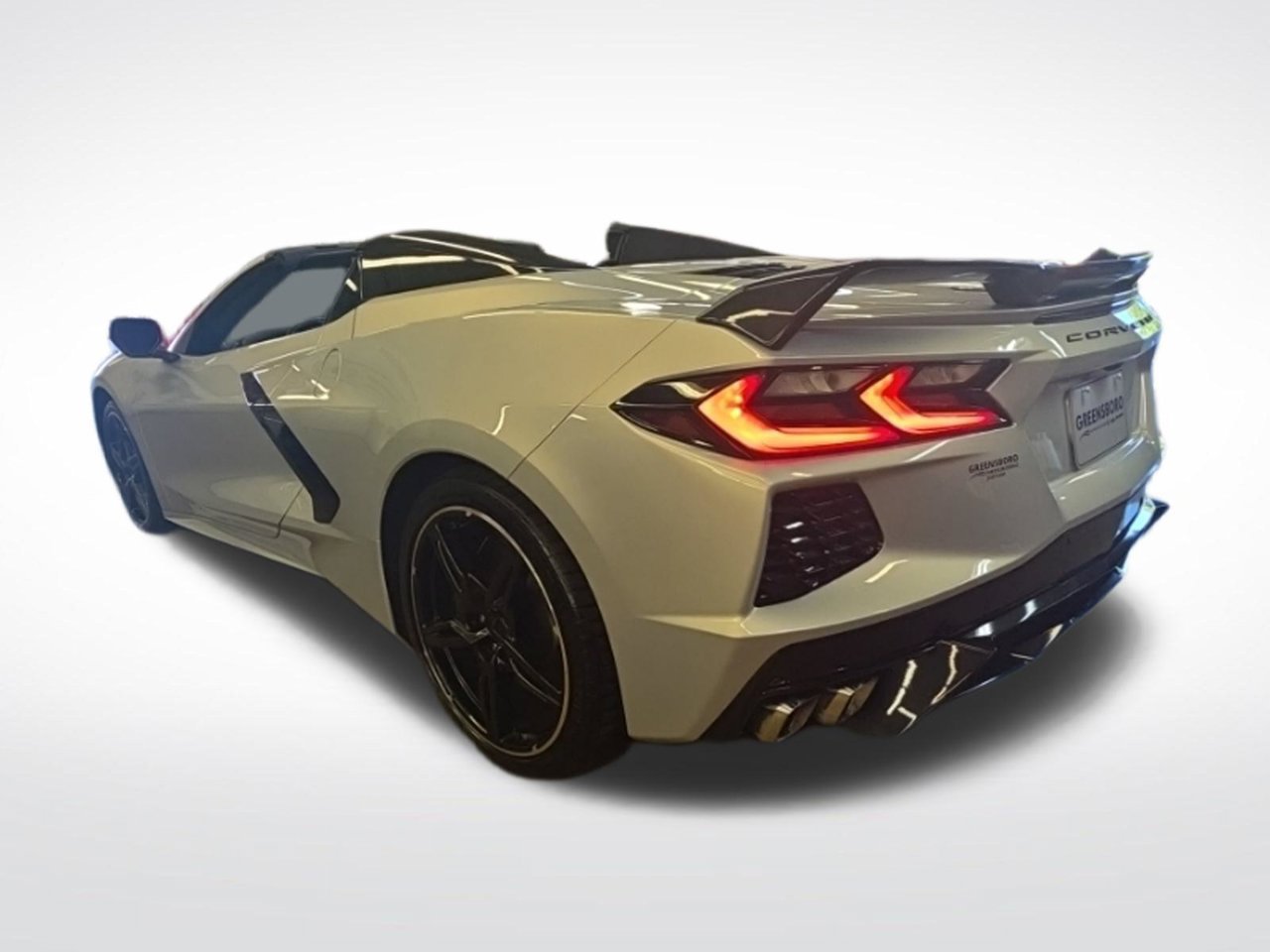 Used 2021 Chevrolet Corvette Stingray Premium Conv w/ Z51 Performance Package RWD image 4