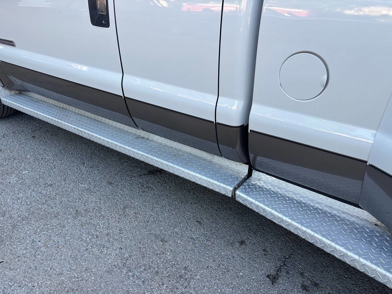 Used 2007 Ford F350 Lariat RWD image 30