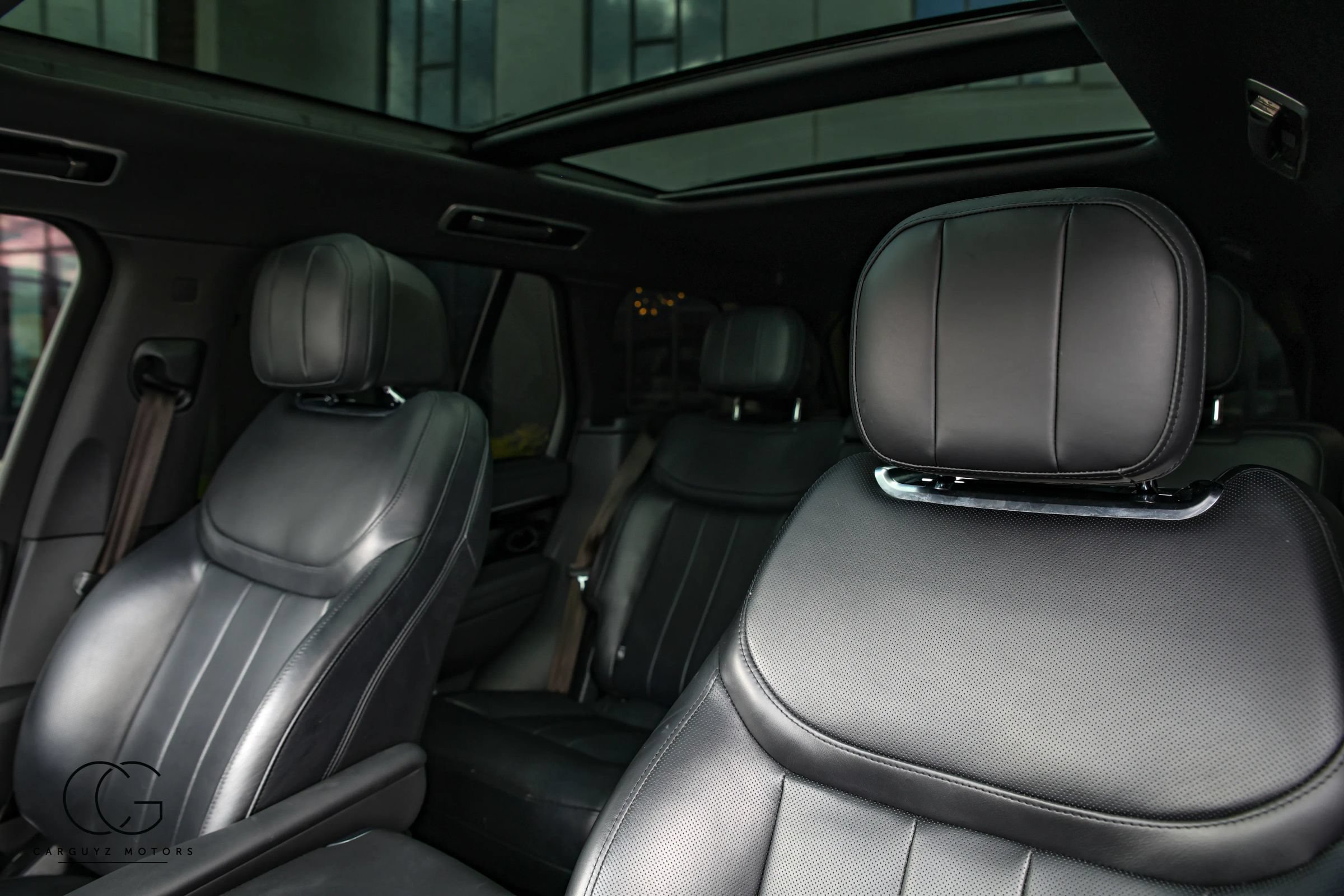 Used 2023 Land Rover Range Rover SE AWD/4WD image 23