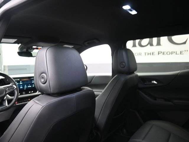 Used 2025 Chevrolet Equinox LT w/ Convenience Package II image 24