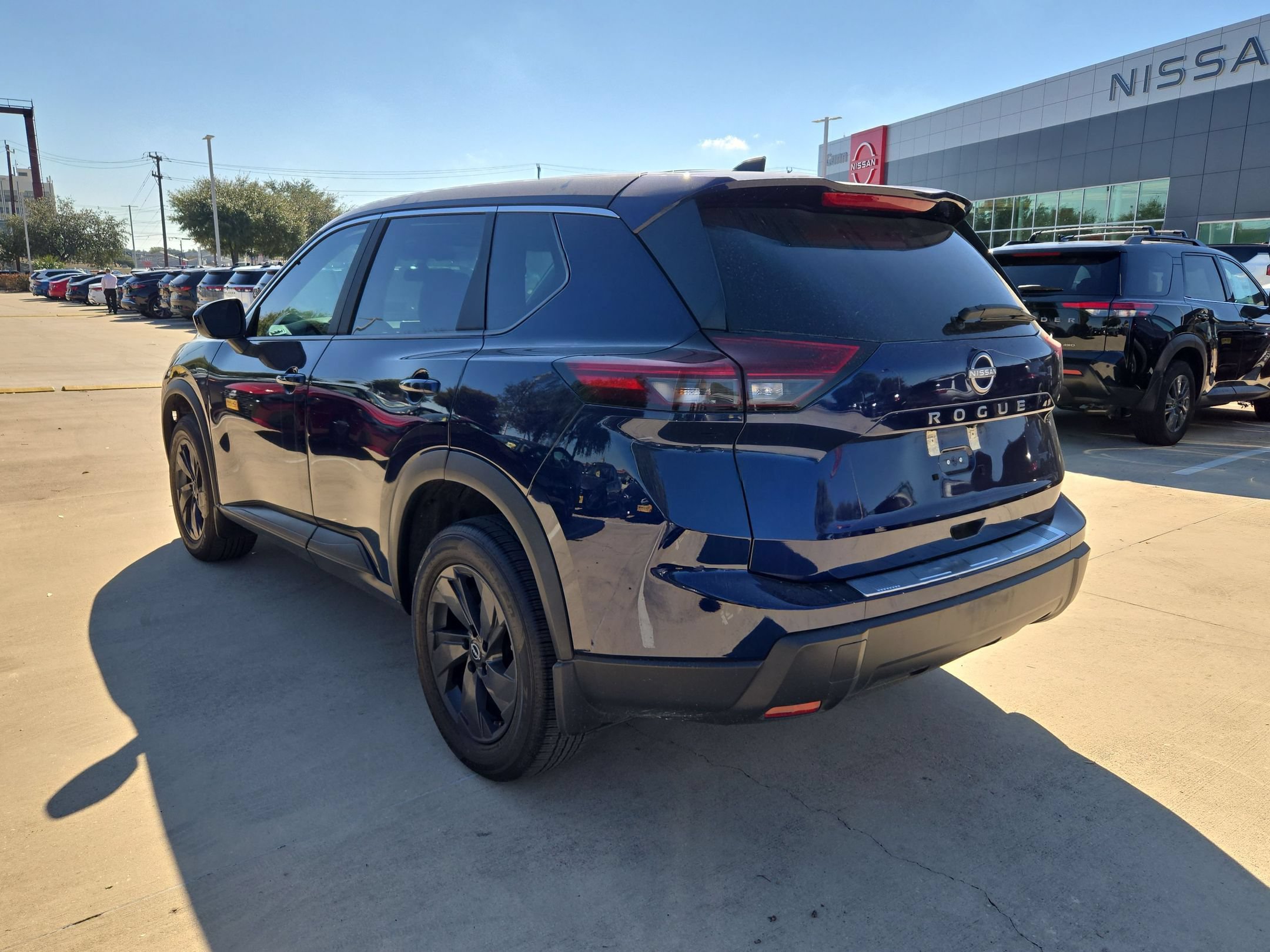 Certified 2026 Nissan Rogue SV w/ Cold Weather Package FWD image 5