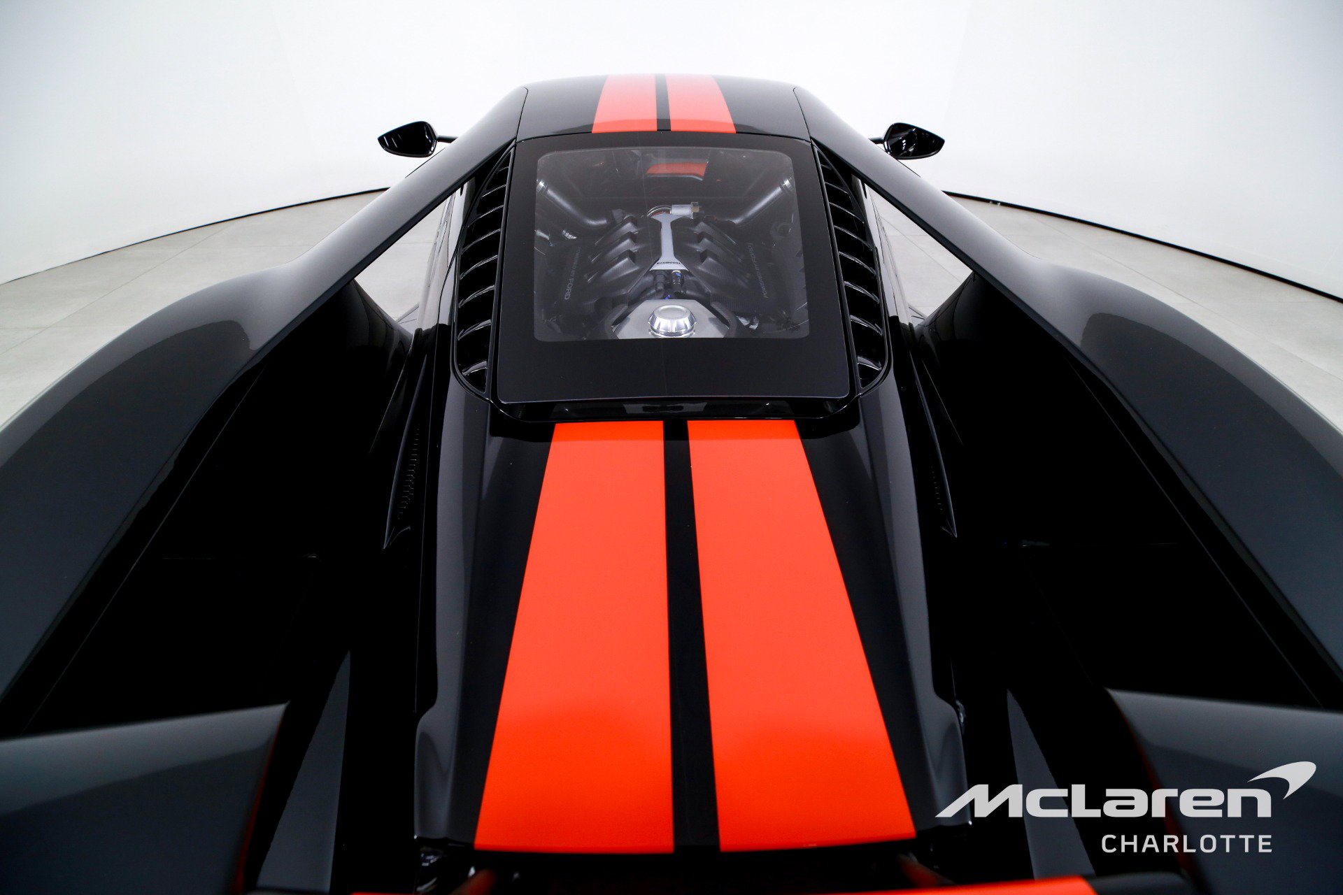 Used 2019 Ford GT RWD image 24