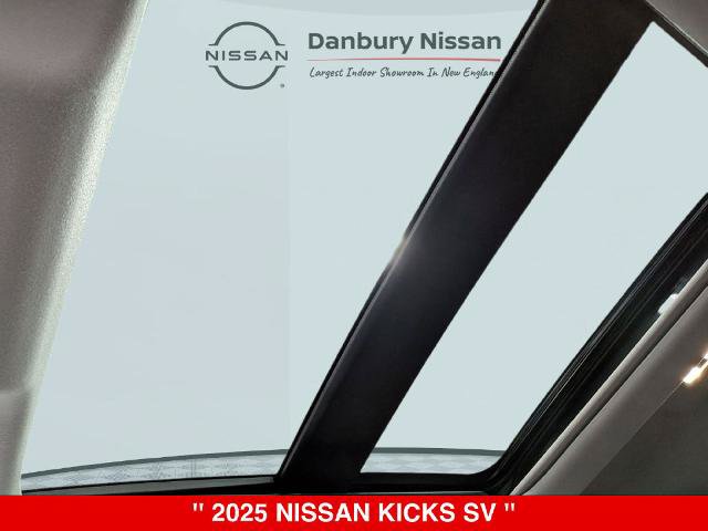 Certified 2025 Nissan Kicks SV w/ SV Premium Package AWD/4WD image 27