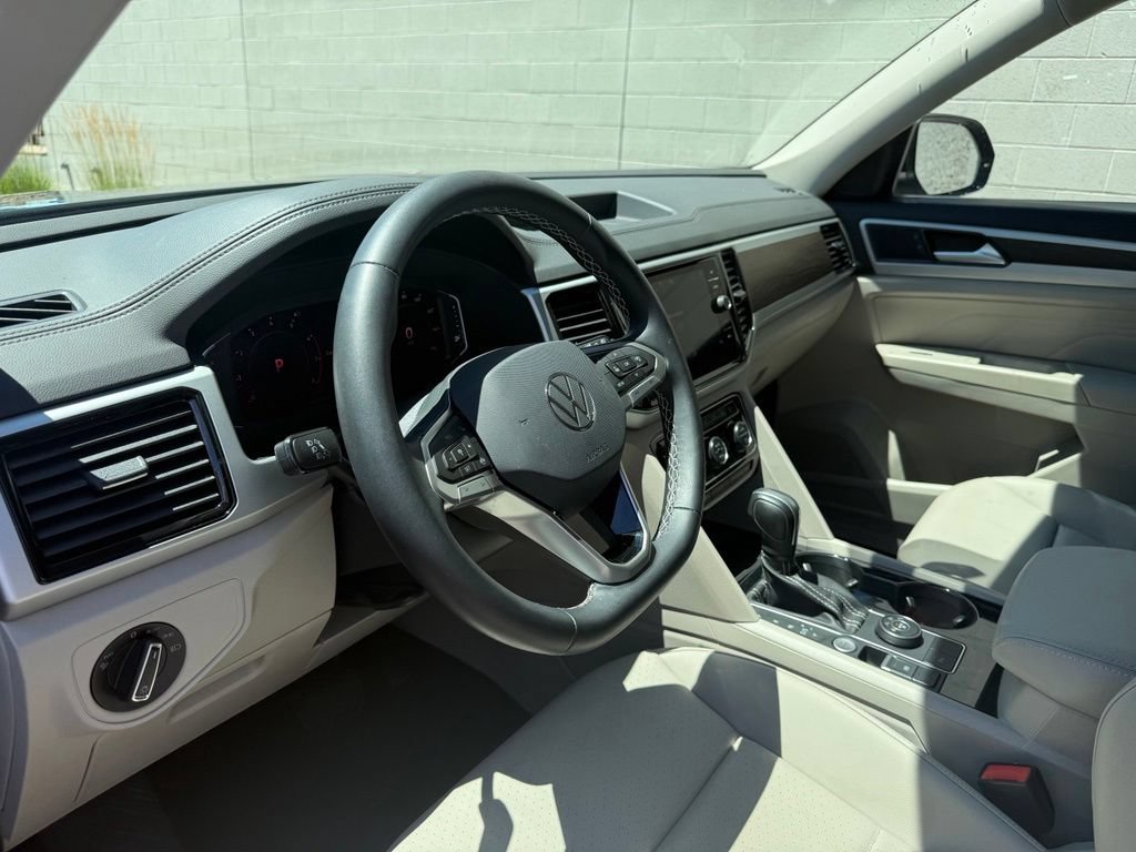 Used 2023 Volkswagen Atlas SE AWD/4WD image 26