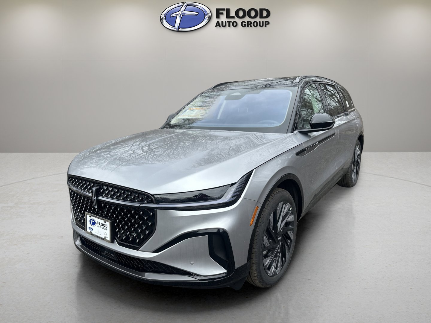 New 2026 Lincoln Nautilus Reserve w/ Jet Appearance Package image 3