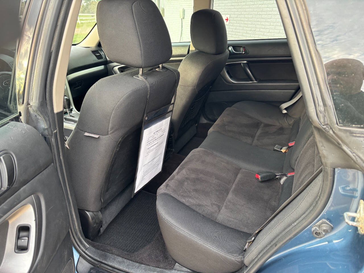 Used 2008 Subaru Outback 2.5i L.L. Bean AWD/4WD image 3