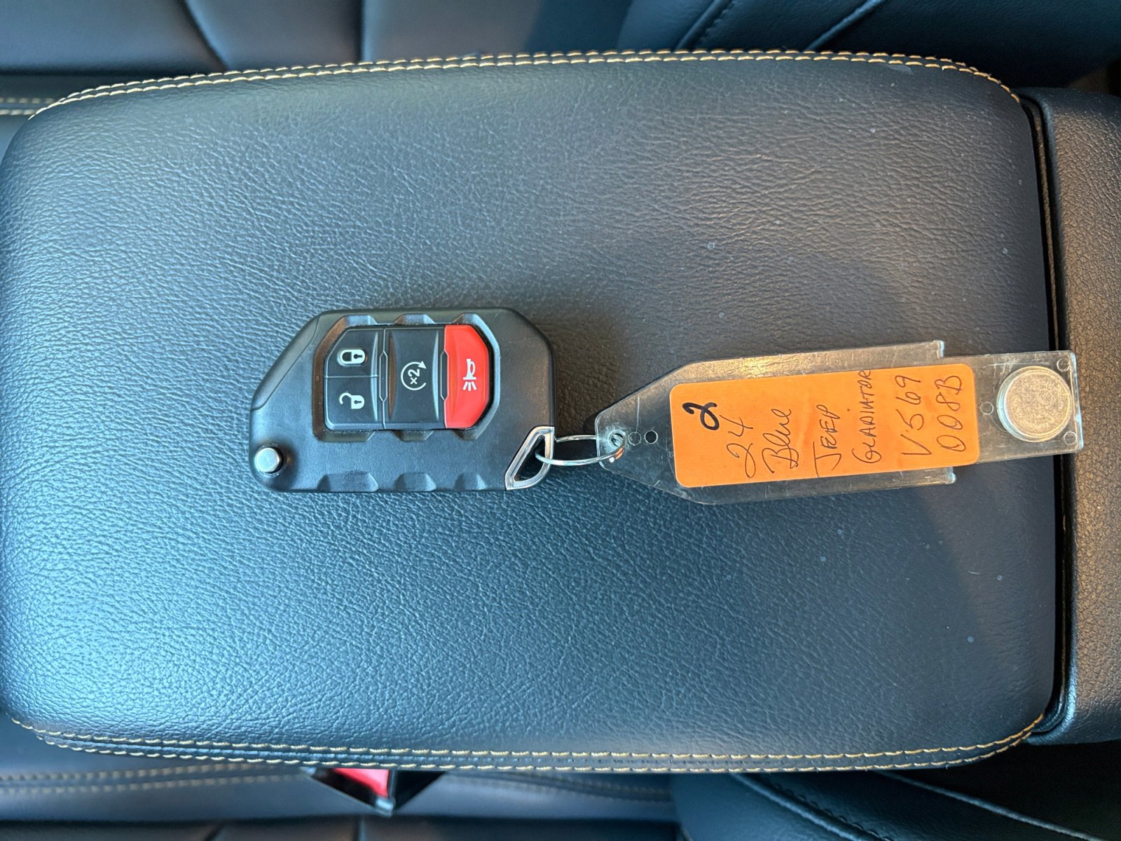 Used 2024 Jeep Gladiator Sport image 28