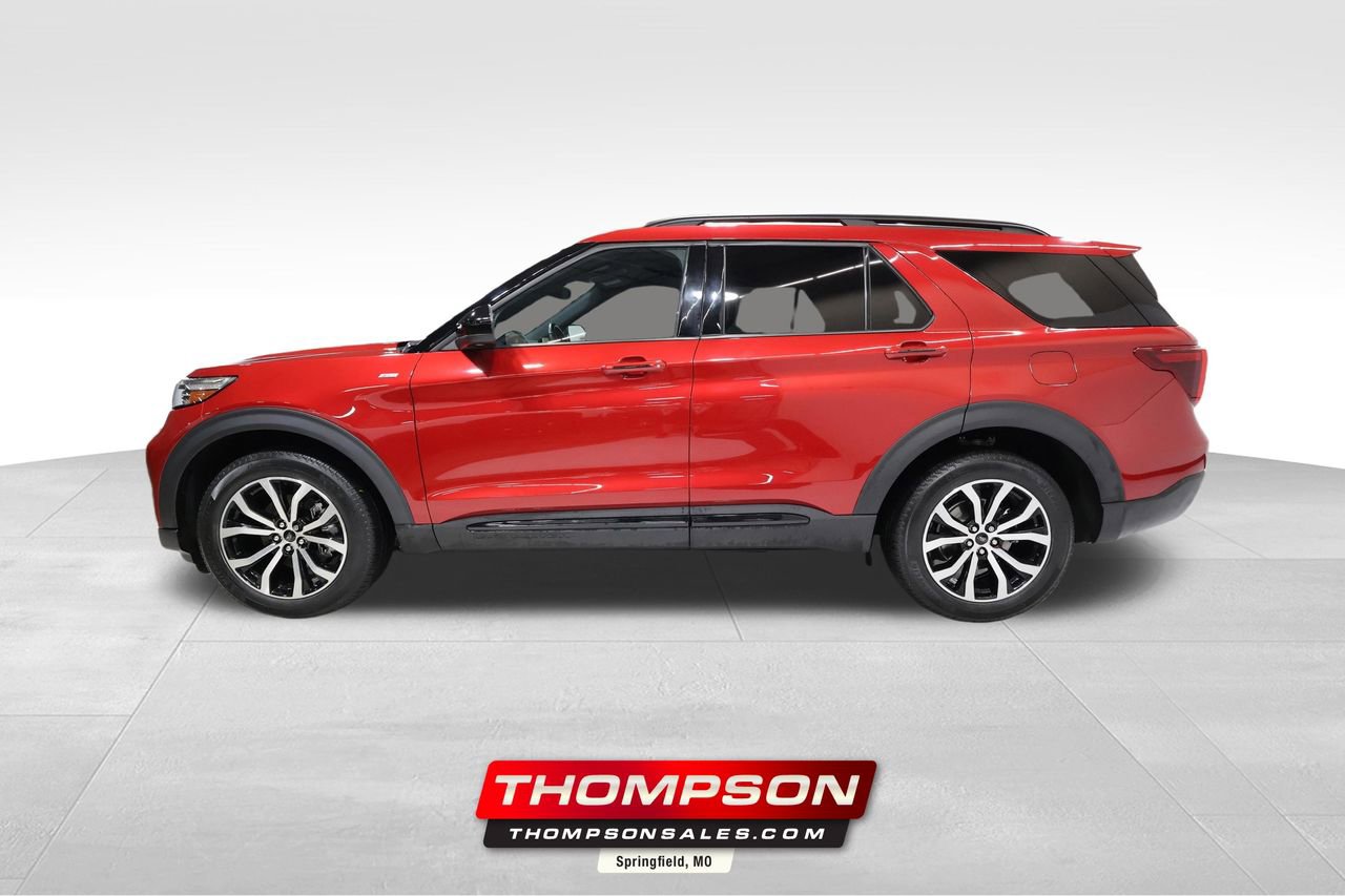 Used 2024 Ford Explorer ST-Line w/ Class IV Trailer Tow Package AWD/4WD image 1
