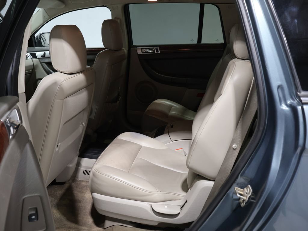Used 2007 Chrysler Pacifica Touring image 17