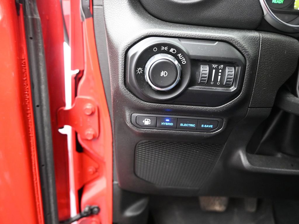 Used 2022 Jeep Wrangler Unlimited Rubicon 4xe w/ Steel Bumper Group image 29