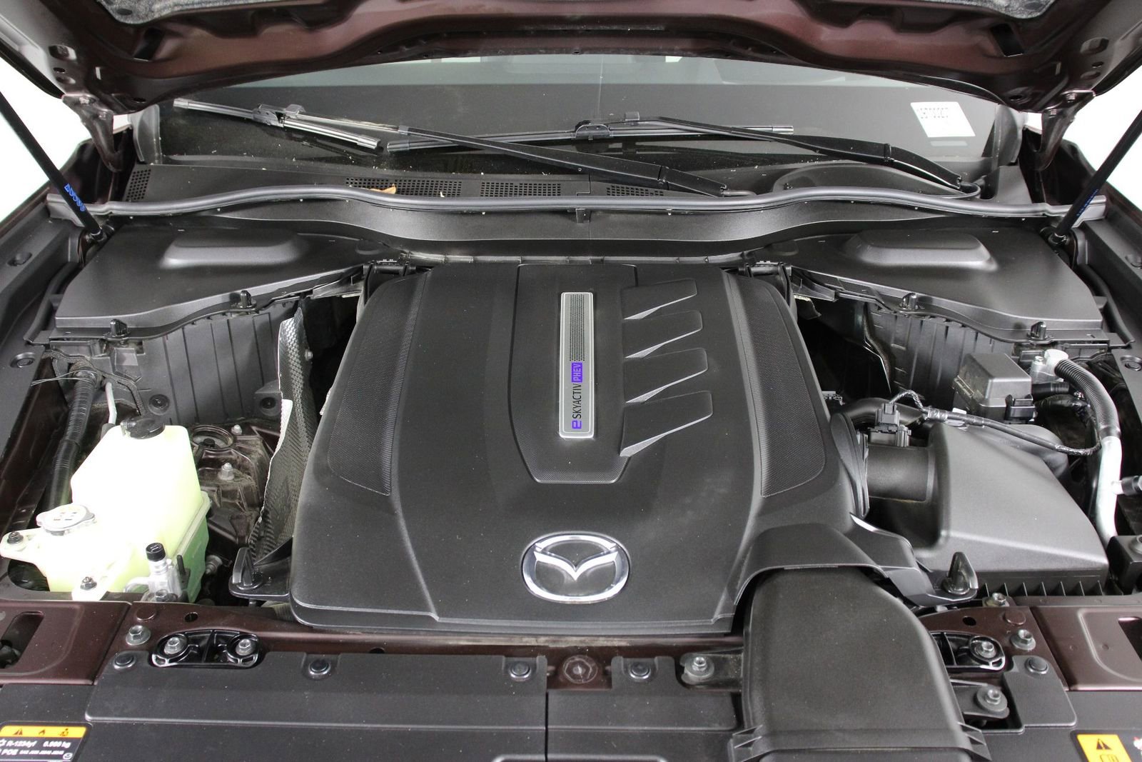 Used 2024 MAZDA CX-90 Plug-In Hybrid w/ Premium Plus image 24