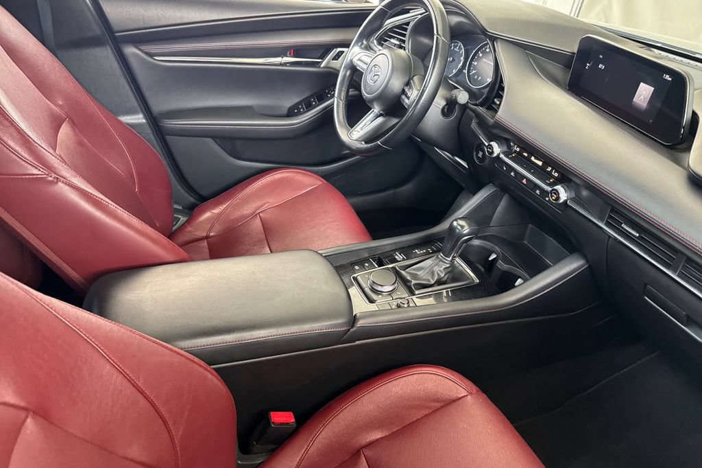 Used 2022 MAZDA MAZDA3 s FWD image 16