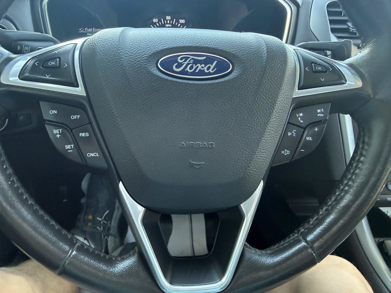 Used 2016 Ford Fusion Titanium AWD/4WD image 23