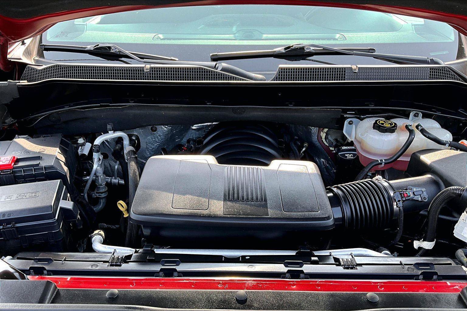 Used 2021 Chevrolet Silverado 1500 LT AWD/4WD image 10