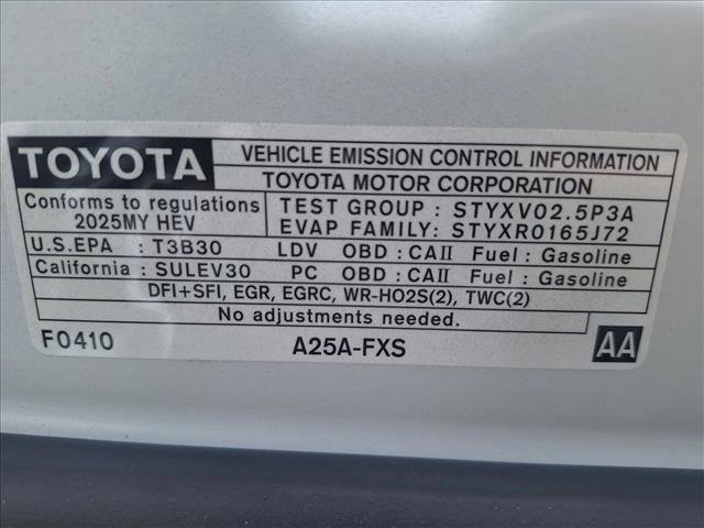 Used 2025 Toyota Camry XSE FWD image 21