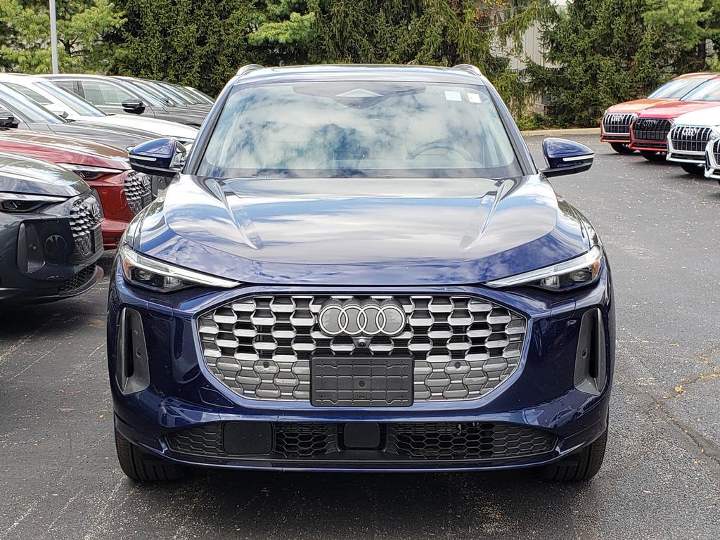 New 2025 Audi Q5 Premium Plus w/ Premium Plus AWD/4WD image 5