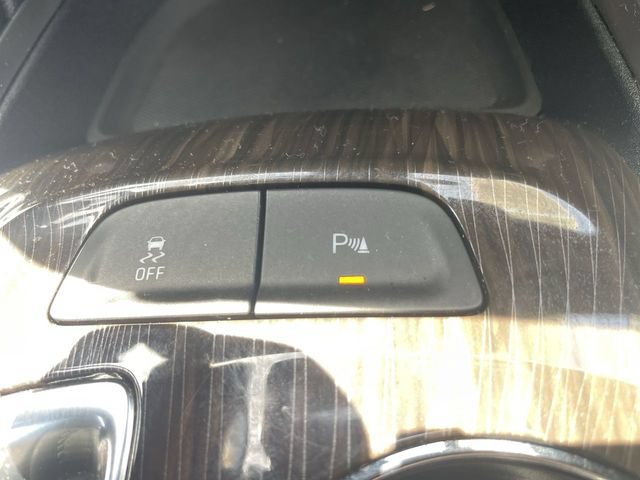 Used 2024 Chevrolet Malibu LT FWD image 18
