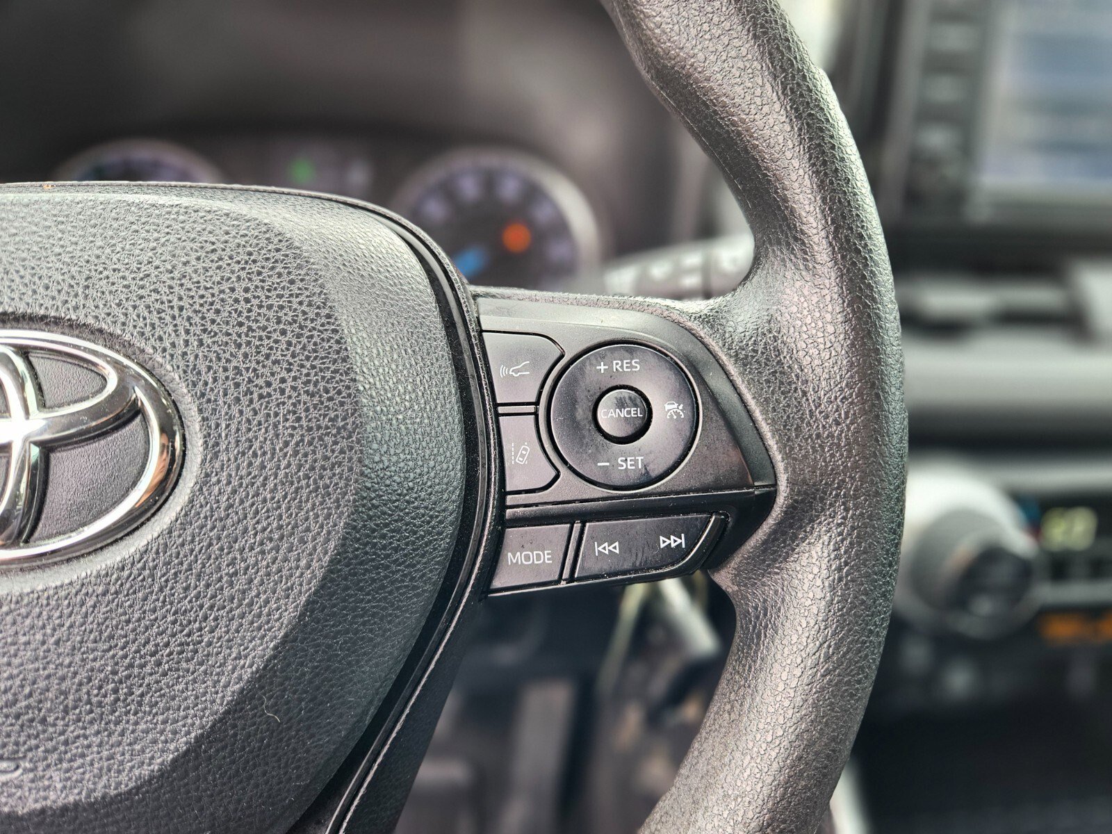 Used 2024 Jeep Compass Latitude w/ Convenience Group image 28