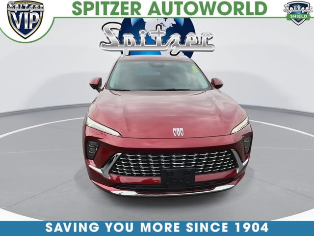 Used 2024 Buick Envision Avenir AWD/4WD image 3