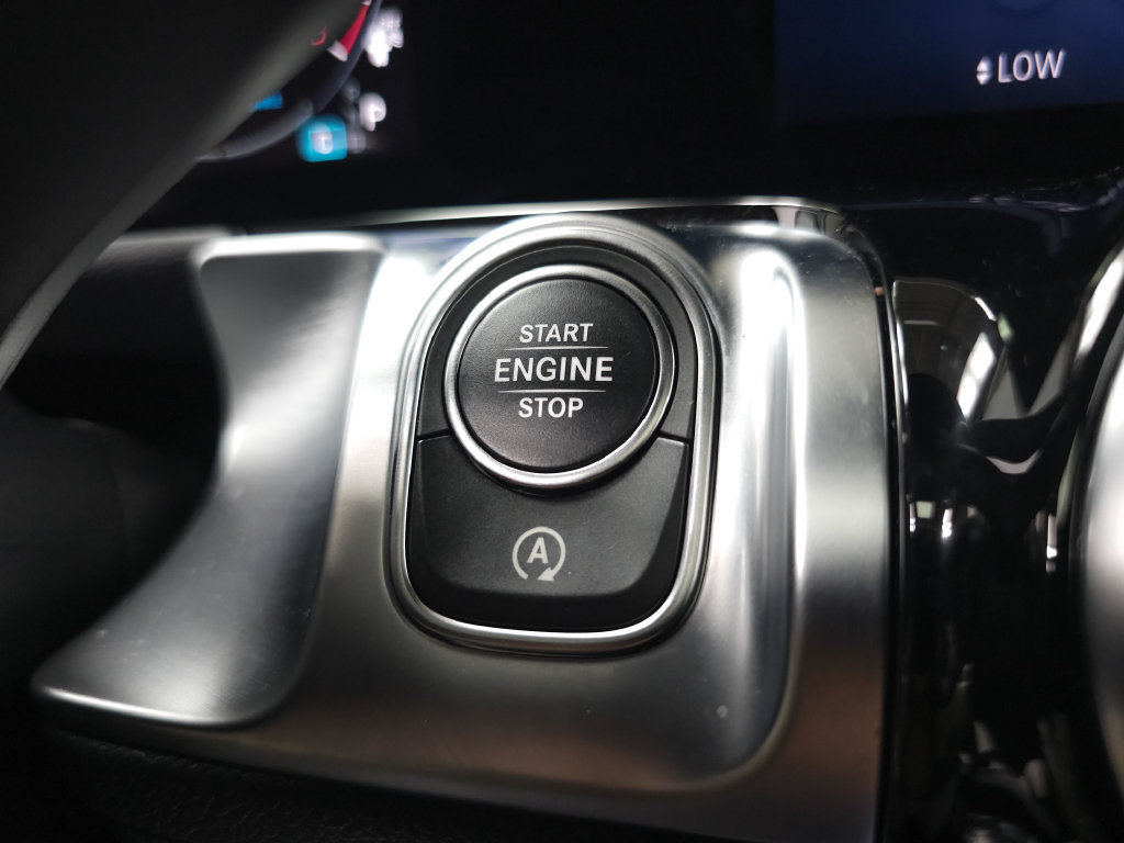 Certified 2026 Mercedes-Benz GLB 250 4MATIC image 16