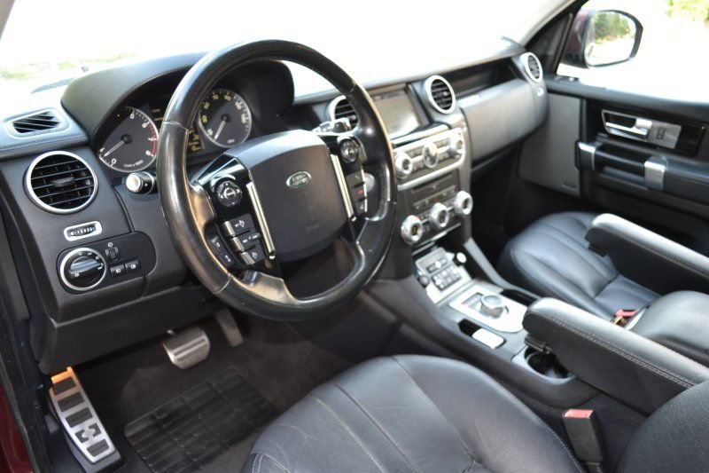 Used 2016 Land Rover LR4 HSE AWD/4WD image 18