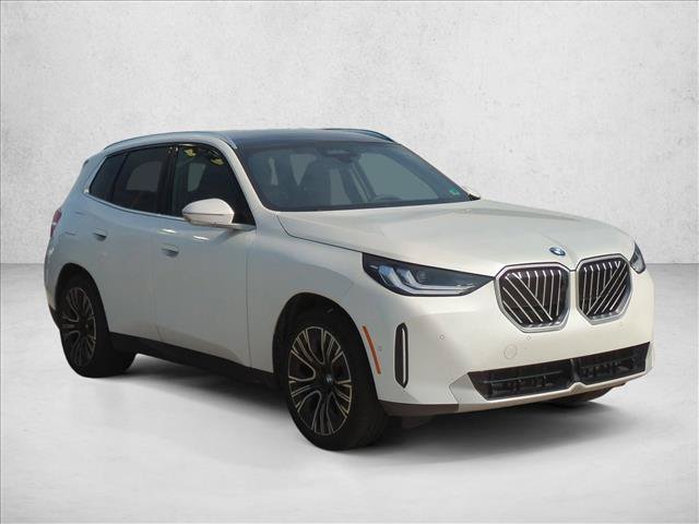 Used 2026 BMW X3 xDrive30i w/ Premium Package AWD/4WD image 3