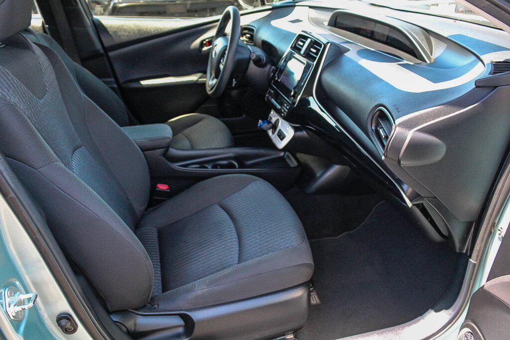 Used 2016 Toyota Prius Two FWD image 7