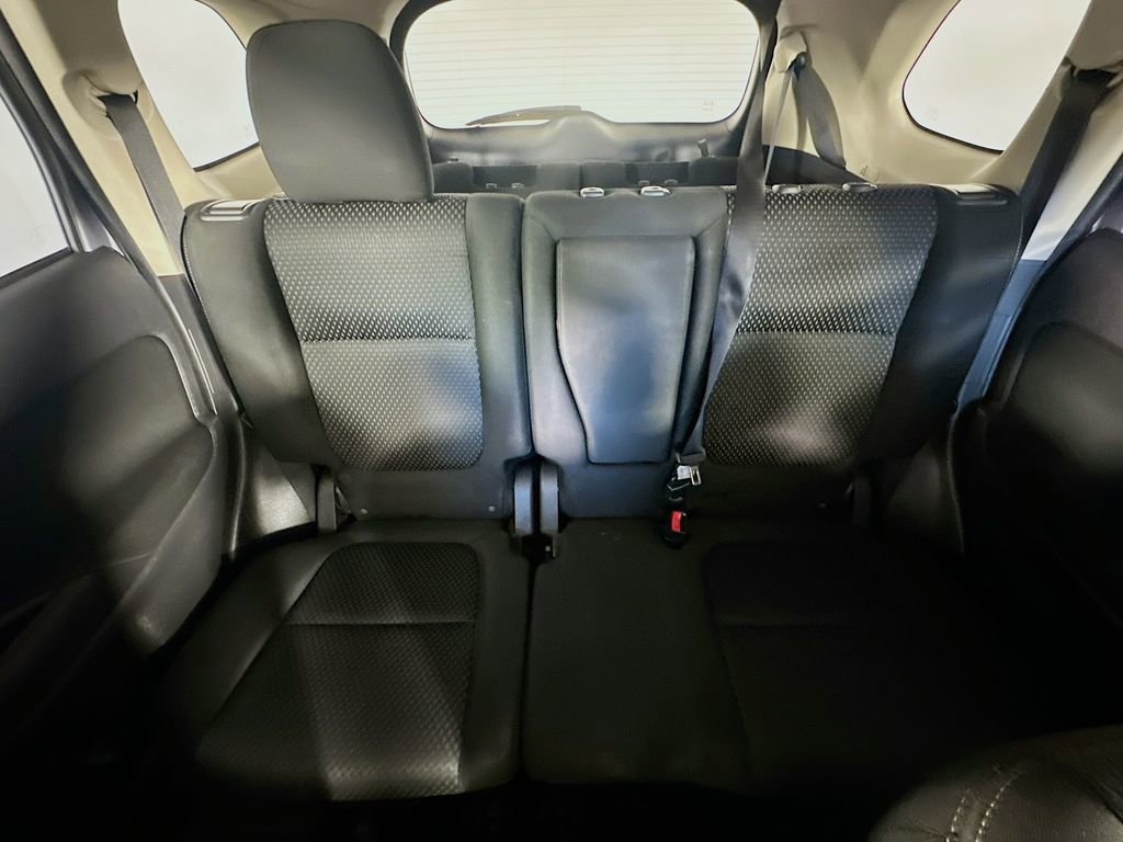 Used 2017 Mitsubishi Outlander ES image 13