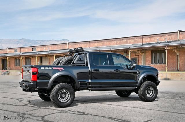 New 2024 Ford F250 Lariat w/ Lariat Ultimate Package AWD/4WD image 4