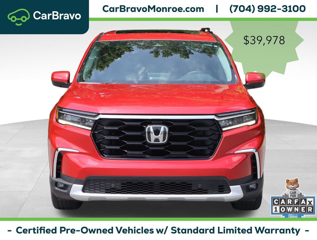 Used 2024 Honda Pilot Touring image 9