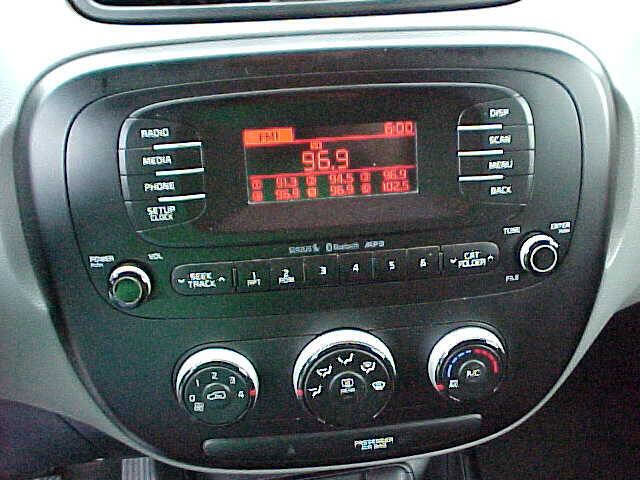 Used 2015 Kia Soul FWD image 23
