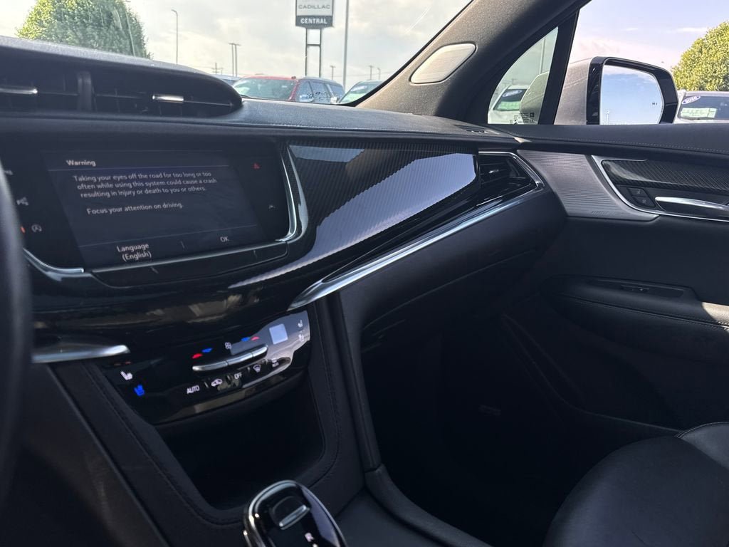 Certified 2023 Cadillac XT6 Sport w/ LPO, ONYX Package AWD/4WD image 23