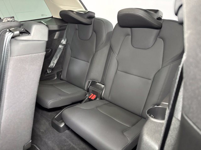 Used 2026 Volvo XC90 B6 Plus AWD/4WD image 28